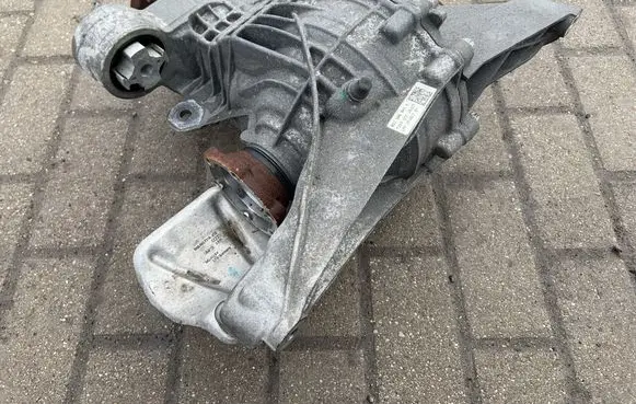 Audi Q7 4M Rear differential 0D2500043C QCD
