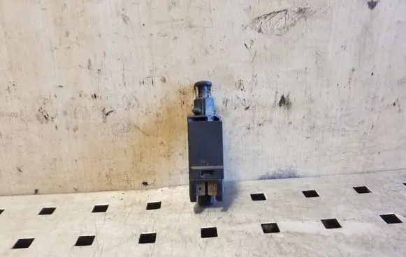 Brake pedal sensor switch