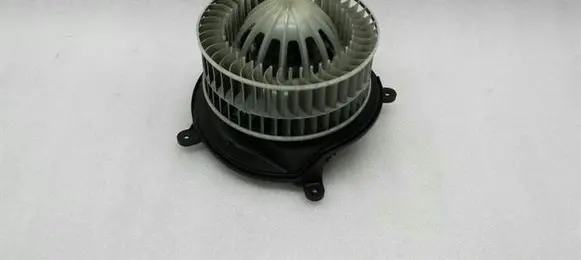 Mercedes-Benz CLS C219 Heater fan/blower A2118300908