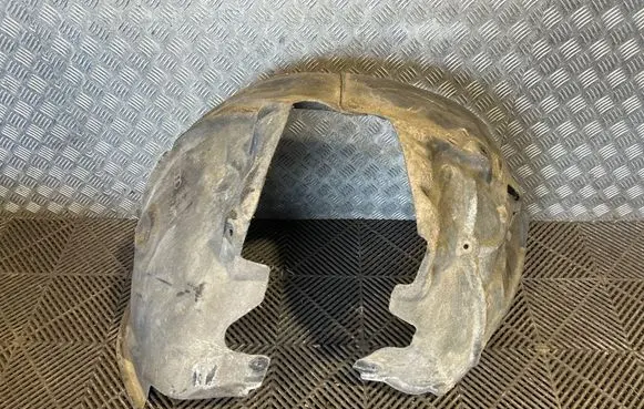 Audi A6 S6 C7 4G Front wheel arch liner splash guards 4G0821133D