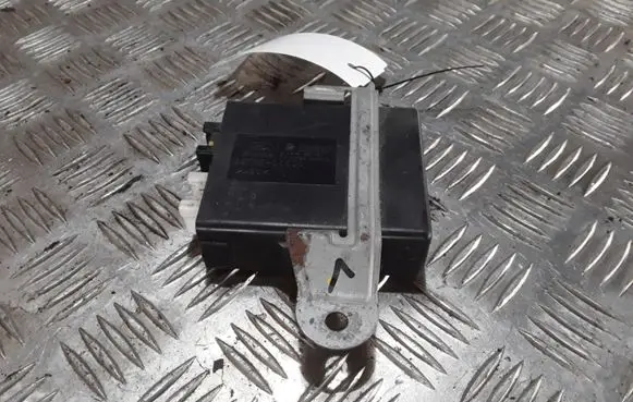 Hyundai Santa Fe Window wiper relay 987502600