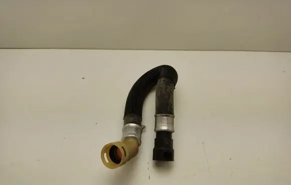 Ford Mustang VI Engine coolant pipe/hose FR3318K579CC