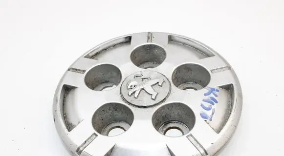 Peugeot Boxer R20 wheel hub/cap/trim B985