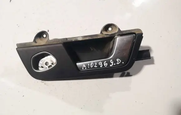 Audi A4 S4 B6 8E 8H Rear door interior handle 8e0839020d