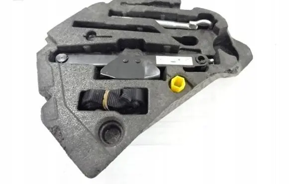 Citroen C3 Aircross Spare wheel section trim 39138951