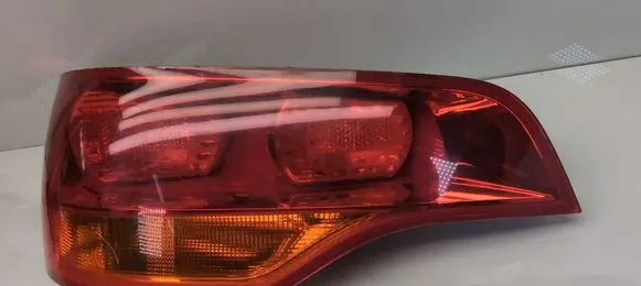 Audi Q7 4L Rear/tail lights 4L0945093