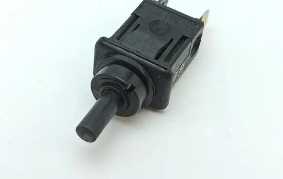 Mercedes-Benz S W116 Glove box light 0008212052
