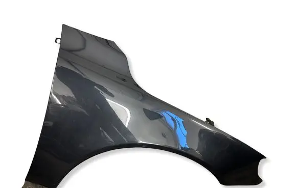 Volvo V70 Fender 