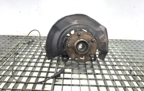 Toyota Auris E180 Front wheel hub spindle knuckle
