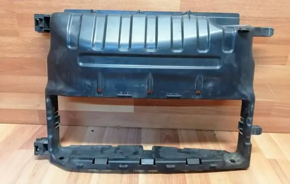 Renault Zoe Intercooler air guide/duct channel 215541324R 215547913R