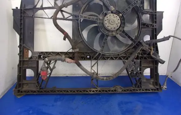 Renault Master II Electric radiator cooling fan