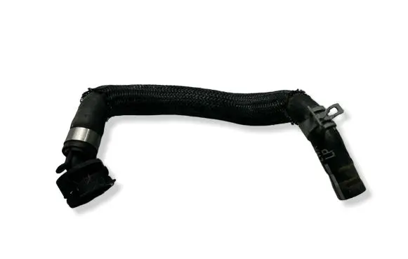 Volvo XC40 Engine coolant pipe/hose 