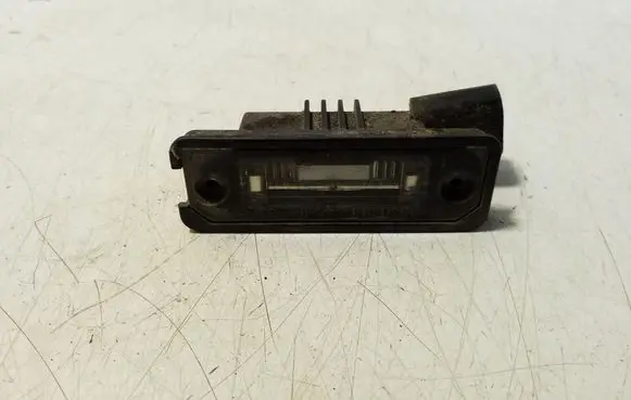 Volkswagen Golf V Number plate light 1J6943021B