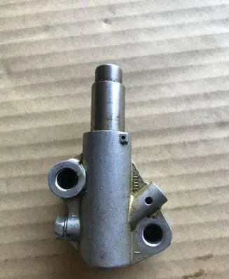 Subaru Outback (BS) Timing belt/chain tensioner 13142AA050