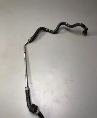Volkswagen Jetta USA Fuel line/pipe/hose 04E133723FF S220679