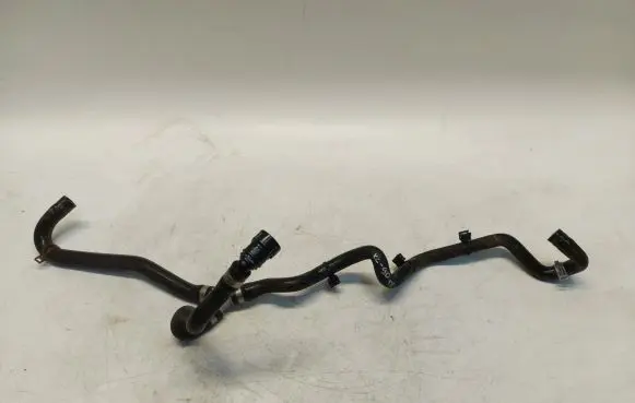 Volvo XC90 Engine coolant pipe/hose 32222715