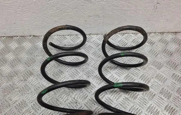 Toyota Corolla Verso AR10 Front coil spring 481310F020