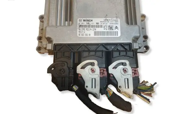 Citroen DS3 Engine control unit/module ECU 0261S05191 9666325680 9664834180