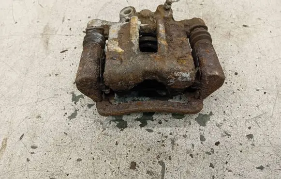 Toyota Corolla E120 E130 Rear brake caliper