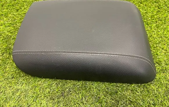 Mercedes-Benz R W251 Armrest