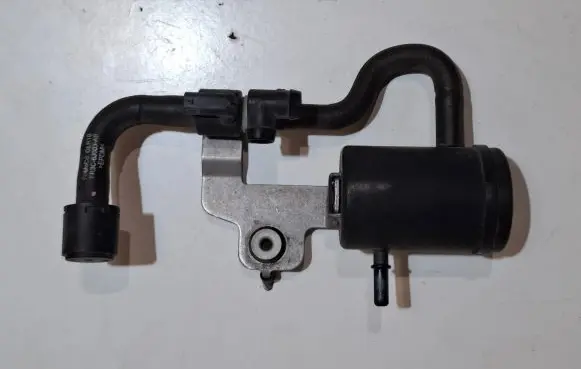 Ford Mustang VI Breather/breather pipe/hose FR3C6J003AB