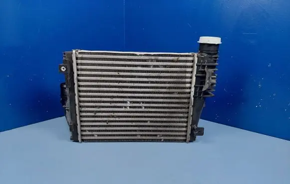 Citroen Jumpy Intercooler radiator 9806562180