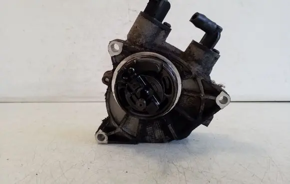Chevrolet Captiva Vacuum pump 9140300110