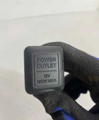 Honda CR-V 12 V Socket (front) 