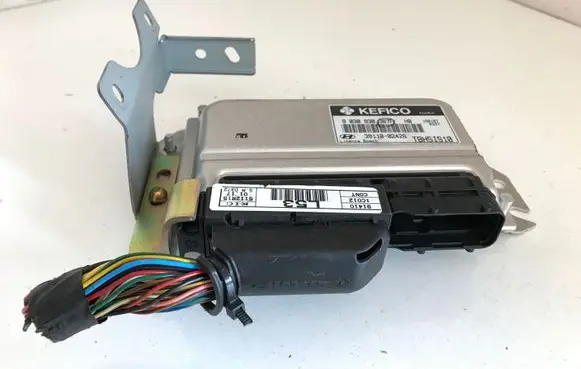 Hyundai Getz Engine control unit/module 3911002426 9030930367F