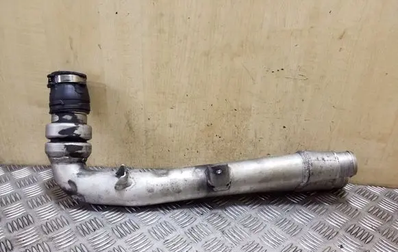 Audi Q7 4L Intercooler hose/pipe 7L6145945F 7L6145941G