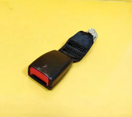 Hyundai Getz Rear seatbelt buckle 