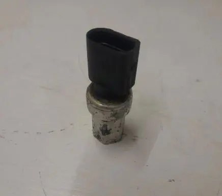 Air conditioning (A/C) pressure sensor