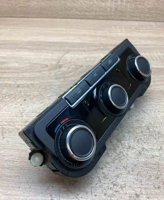 Volkswagen PASSAT B7 Climate control unit 7N0907426K 5HB00975150
