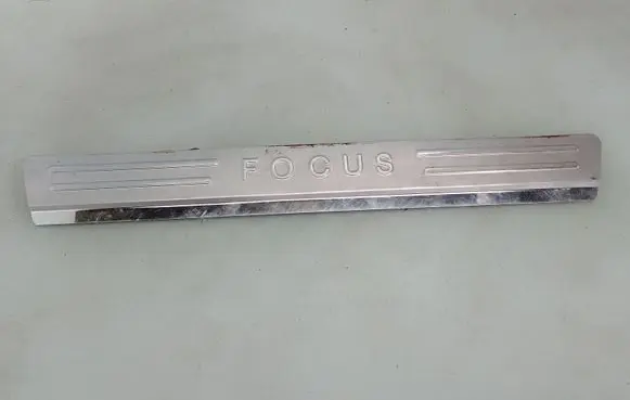 Ford Focus Front sill trim cover