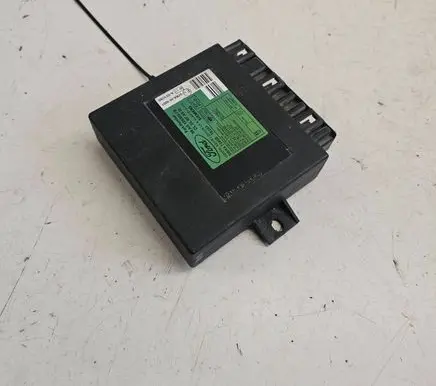 Ford Focus Comfort/convenience module 98AG15K600FB