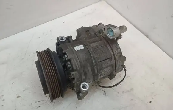 Porsche 911 996 Air conditioning (A/C) compressor (pump) 4472208264 7SBU16C