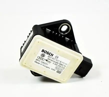 Audi A6 S6 C6 4F Acceleration sensor 8E0907637B