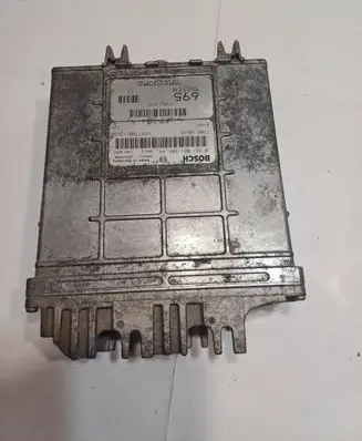 Volvo S40, V40 Engine control unit/module 7700110648 P30613695 0281001906