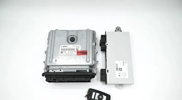BMW 5 F10 F11 Engine ECU kit and lock set 8513250 0281017648 13618513250