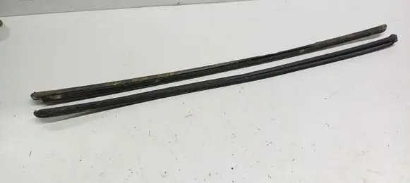 Audi A4 S4 B7 8E 8H Windshield trim 8E0854328