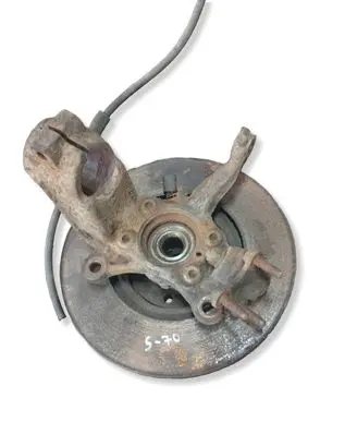 Audi A3 S3 A3 Sportback 8P Front wheel hub 