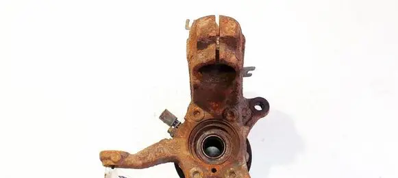 Volkswagen Golf Plus Front wheel hub
