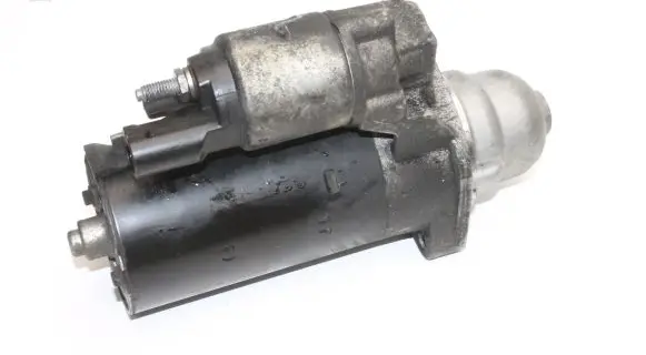 Volkswagen Phaeton Starter motor 059911024D