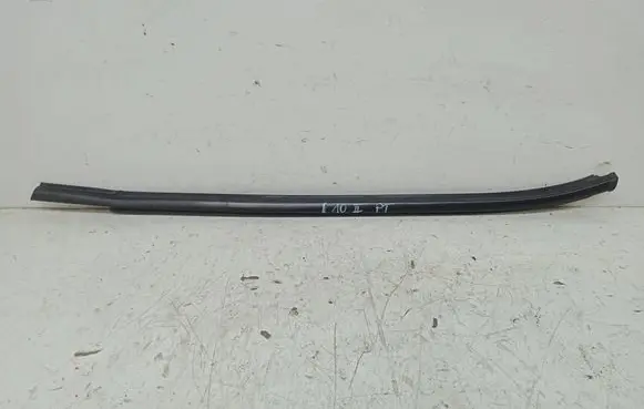 Hyundai i10 Rear side glass trim HYUNDAIi10