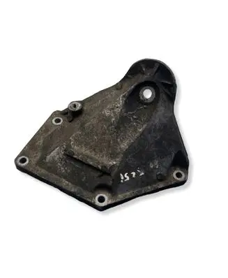 BMW 5 E60 E61 Engine mounting bracket 6761111 24168110 6D226D
