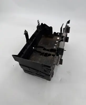 Opel Zafira C Battery box tray 