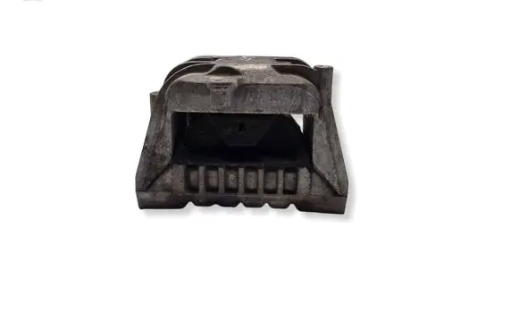 Volkswagen PASSAT B6 Engine mount bracket 1K0199262