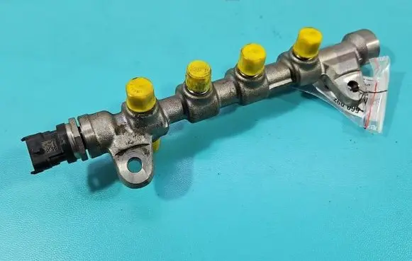 Fiat Freemont Fuel main line pipe 0445214254 IMPRK1560092