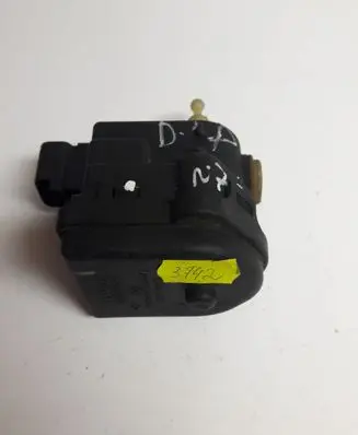 Headlight level adjustment motor