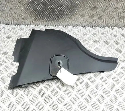 Mercedes-Benz ML W166 Wiper trim A1668310041
